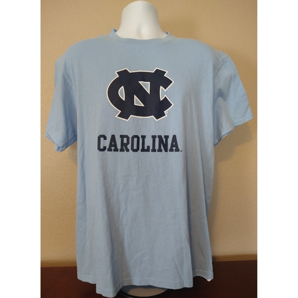Men's  Majestic Section 101 N Blue North Carolina Short Sleeve T-Shirt Large